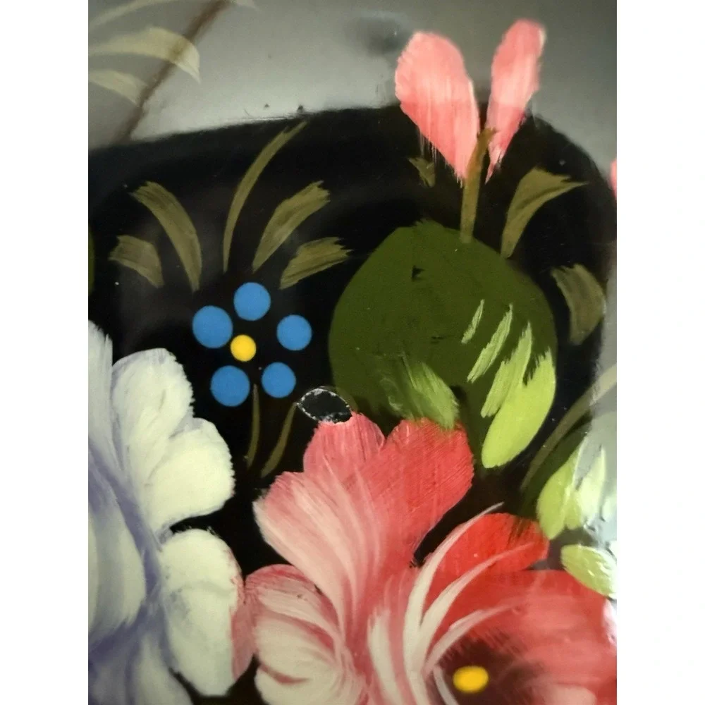 Vintage Russian Zhostovo Style Hand Painted Lacquer Heart Brooch Pin Signed